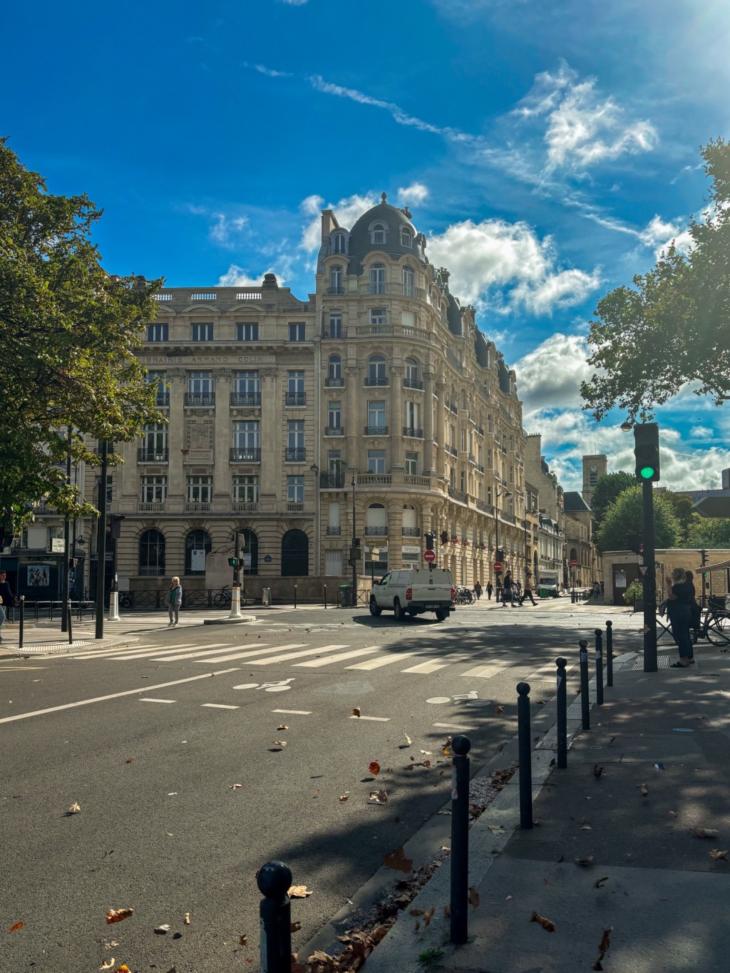Morning strolling in&nbsp;Paris